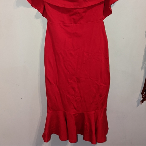 Lulu's dress - Picture 2 of 4